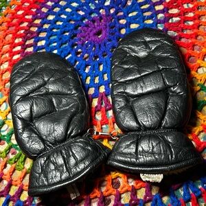 J.M. Rubin & sons ski gloves